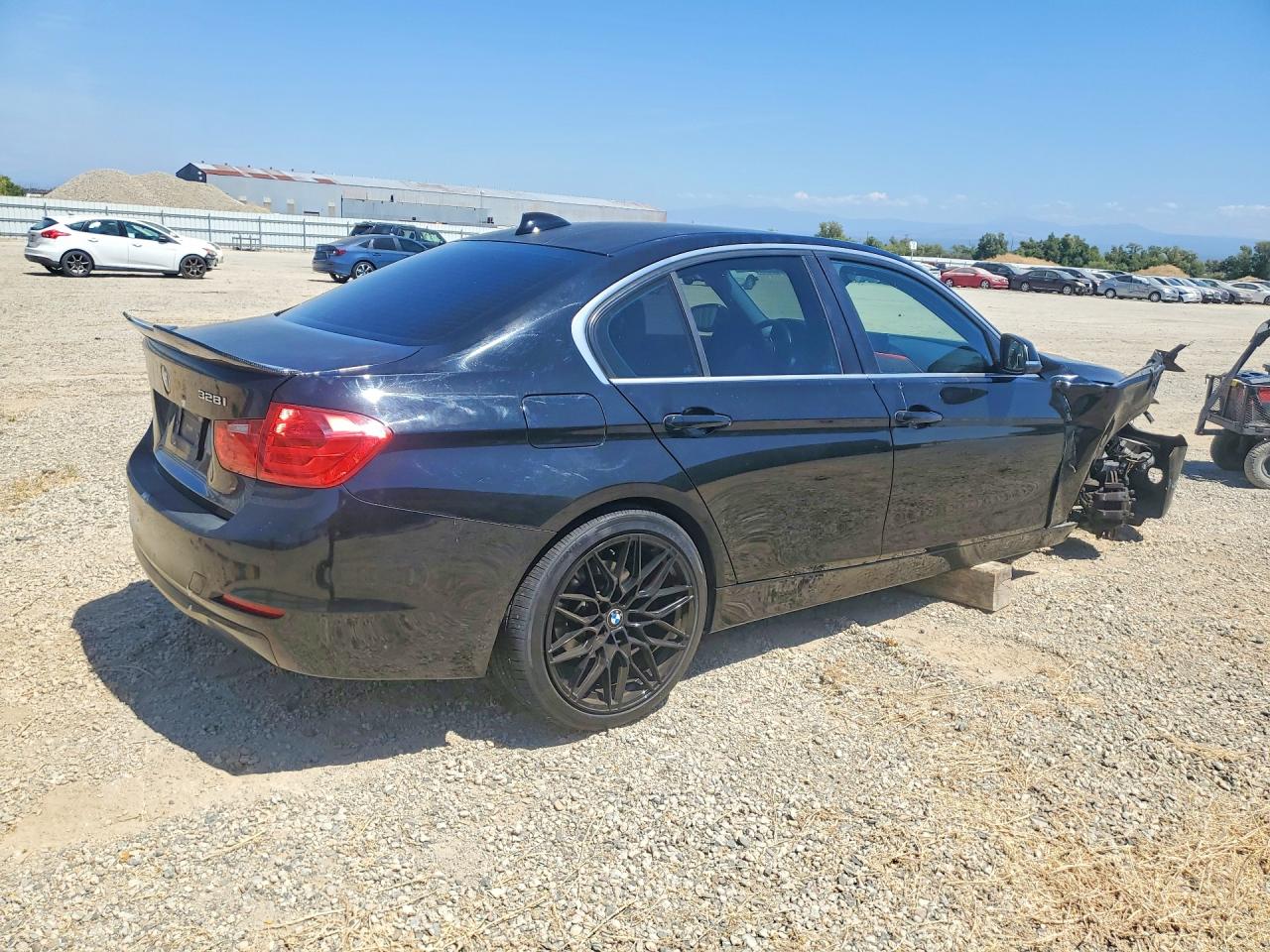 2015 BMW 328 I — снимка 3