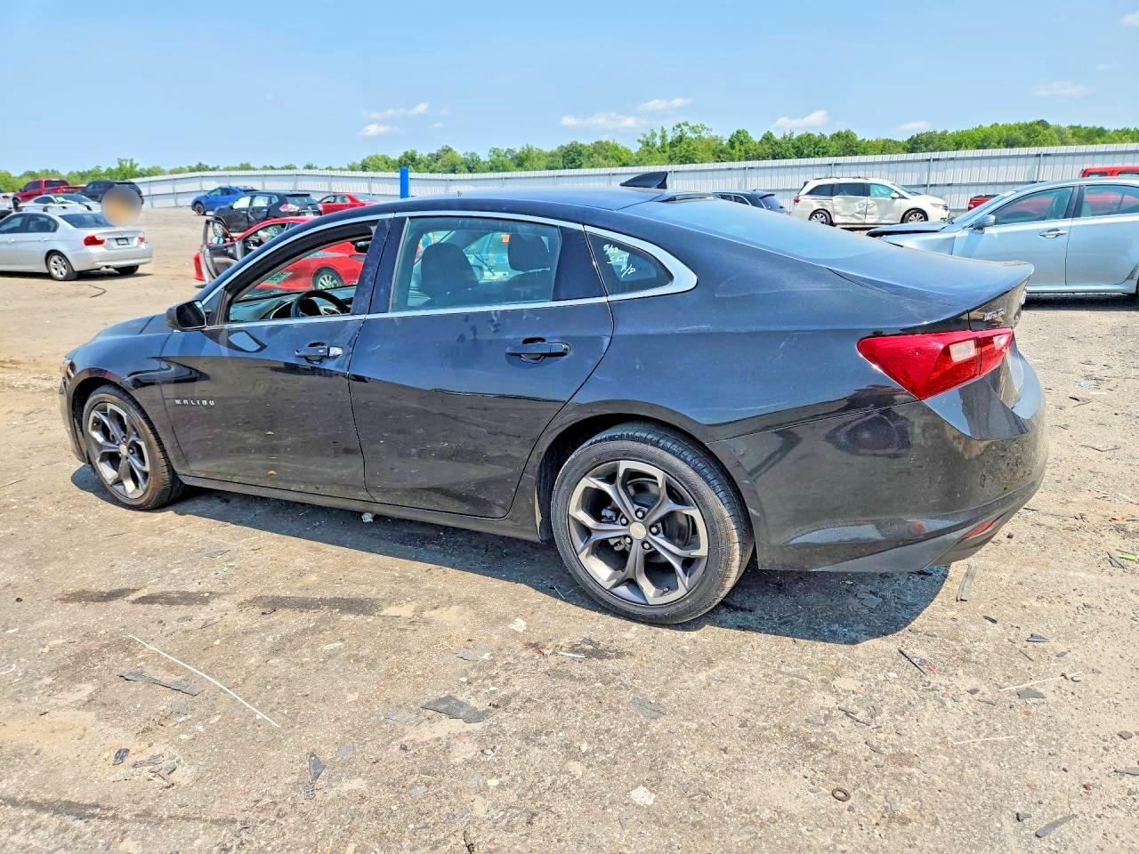 2023 CHEVROLET MALIBU LT — снимка 2