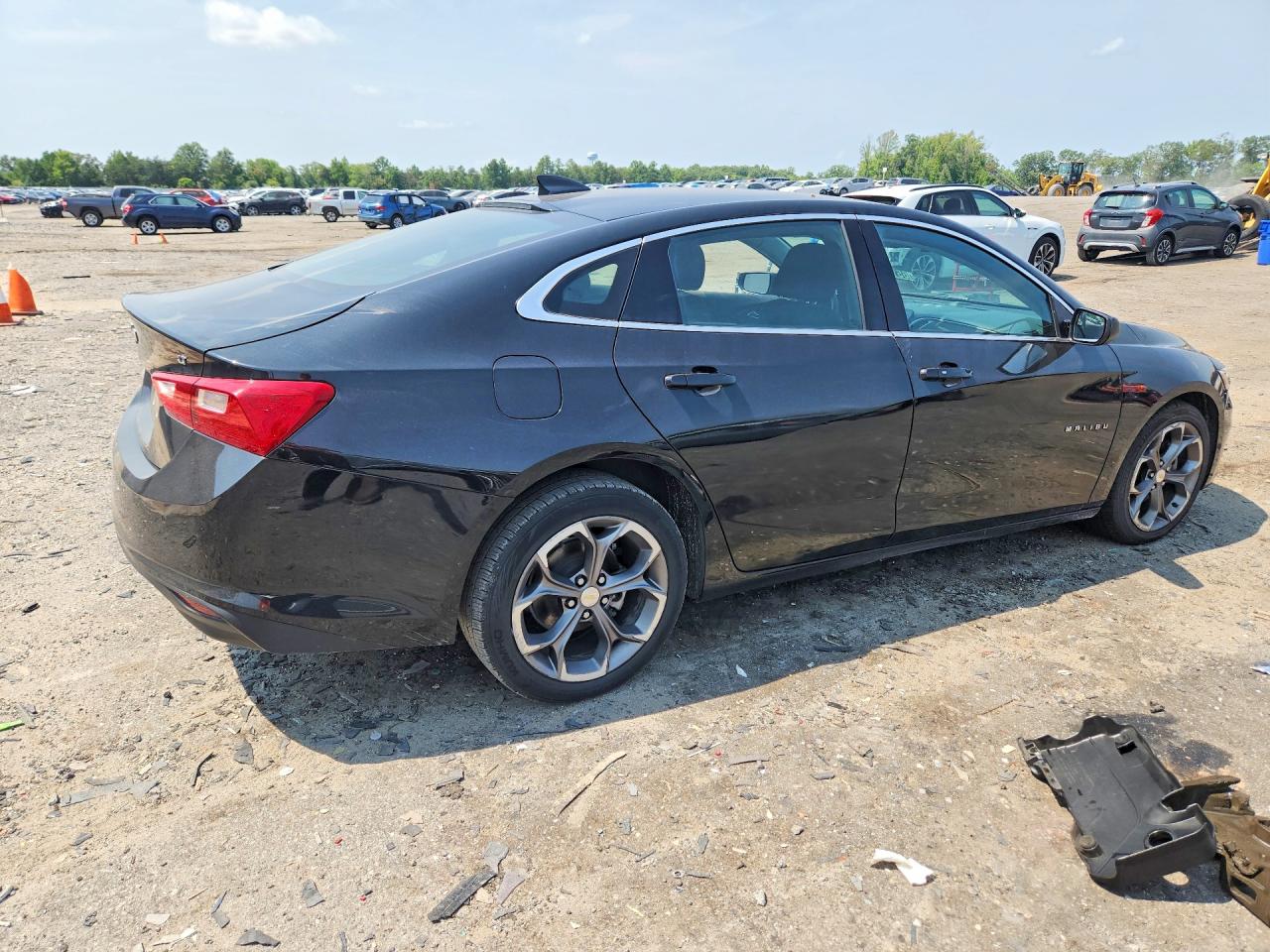 2023 CHEVROLET MALIBU LT — снимка 3
