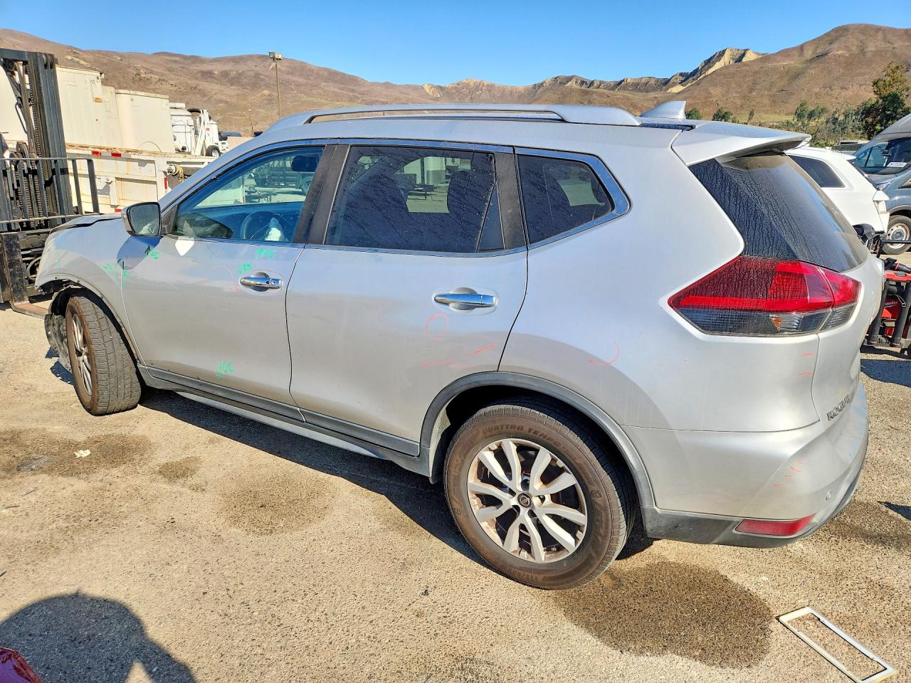2020 NISSAN ROGUE SV — снимка 2