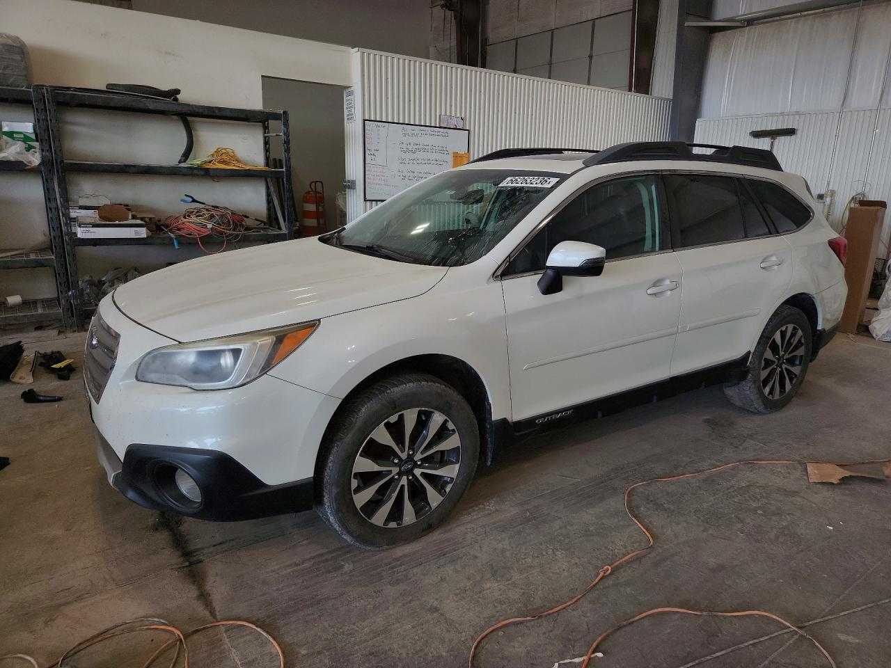 2017 SUBARU OUTBACK 2.5I LIMITED