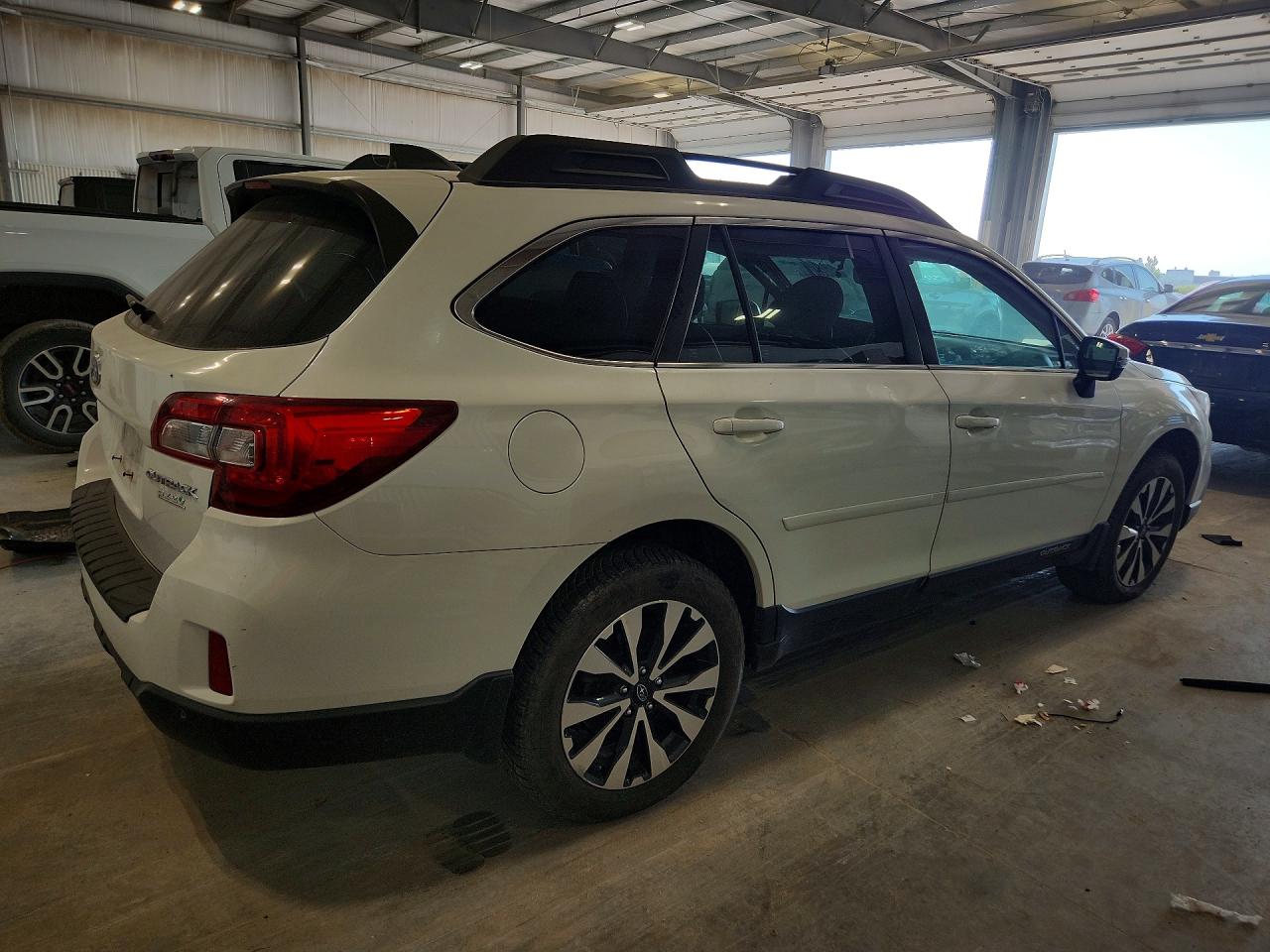 2017 SUBARU OUTBACK 2.5I LIMITED — снимка 3