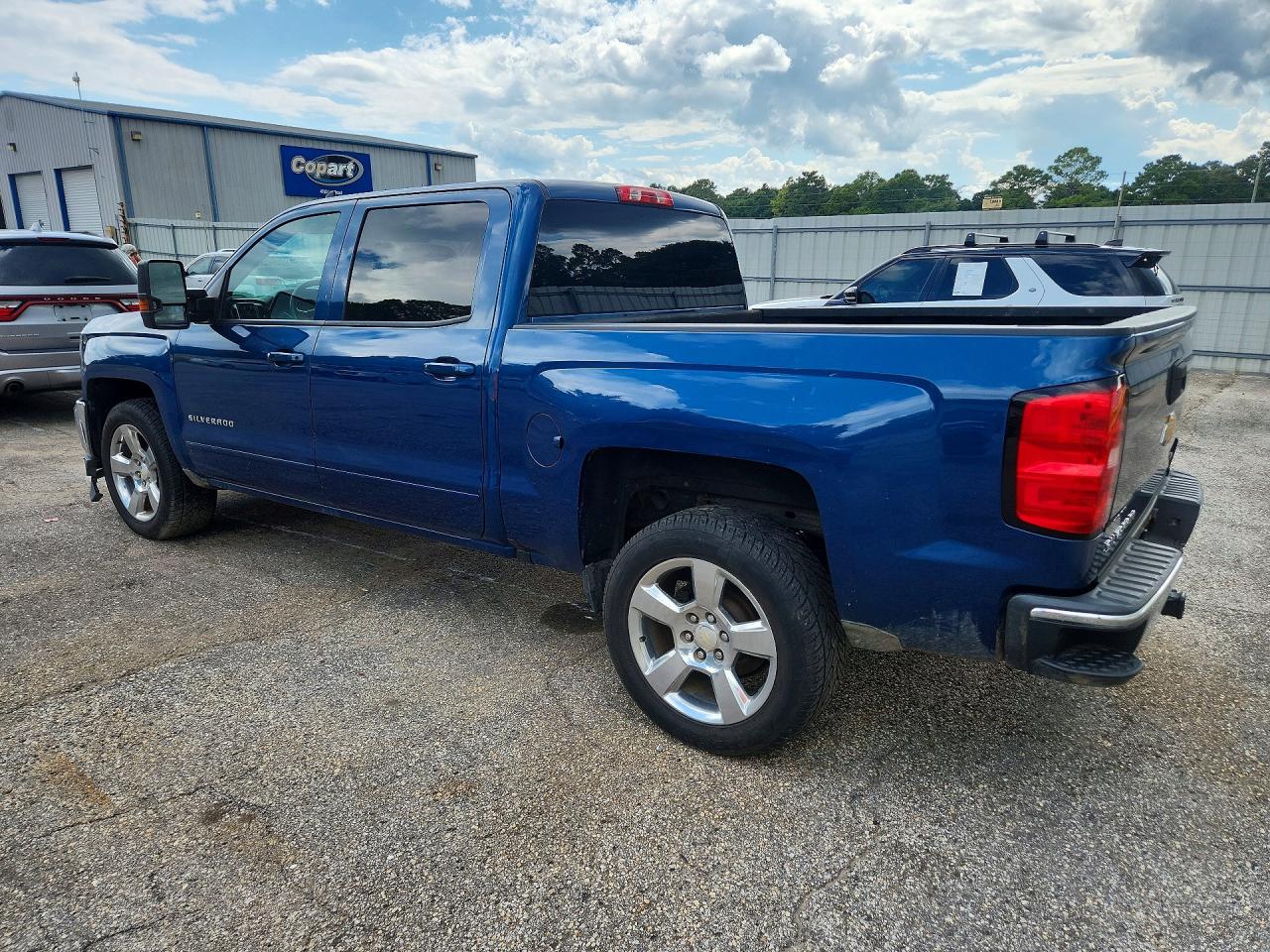 2017 CHEVROLET SILVERADO C1500 LT — снимка 2