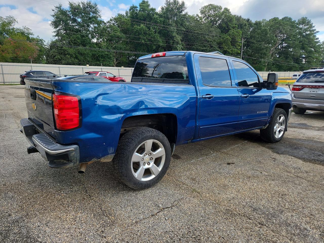 2017 CHEVROLET SILVERADO C1500 LT — снимка 3