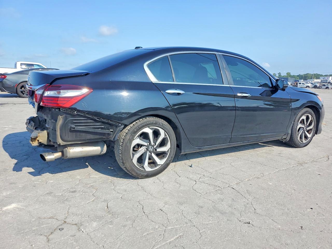 2017 HONDA ACCORD EX — снимка 3