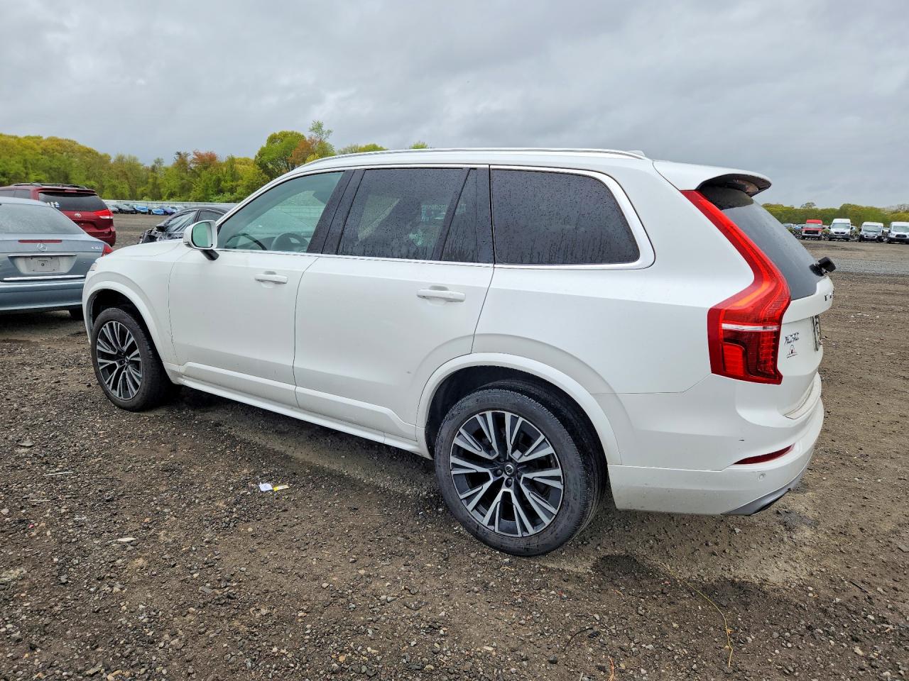 2020 VOLVO XC90 T5 MOMENTUM — снимка 2