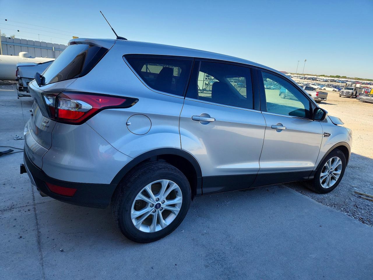2017 FORD ESCAPE SE — снимка 3