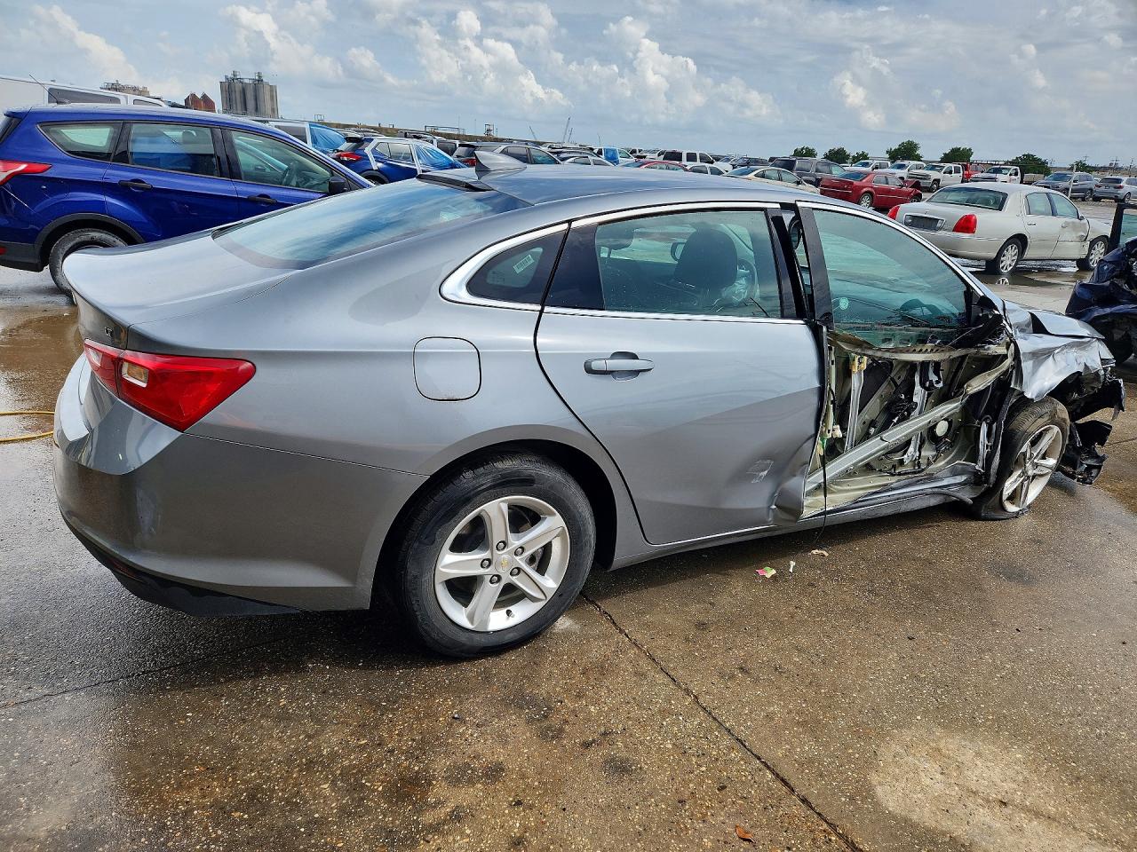 2023 CHEVROLET MALIBU LT — снимка 3
