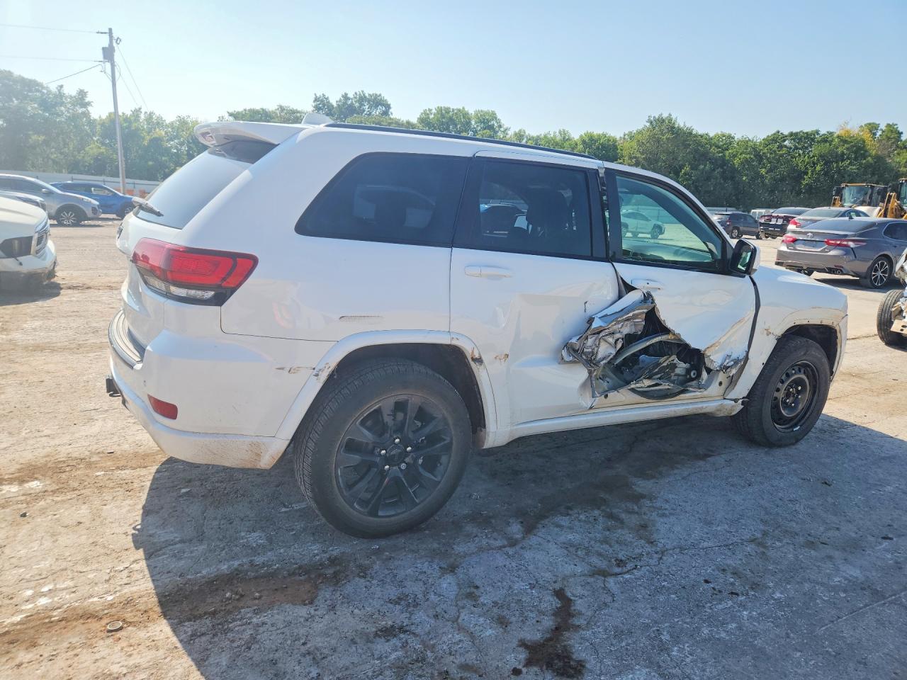 2017 JEEP GRAND CHEROKEE LAREDO — снимка 3