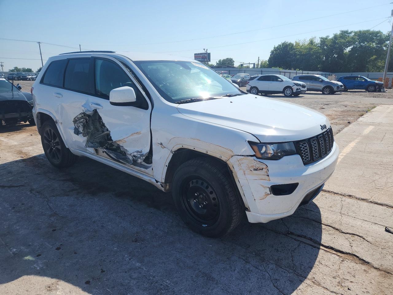 2017 JEEP GRAND CHEROKEE LAREDO — снимка 4