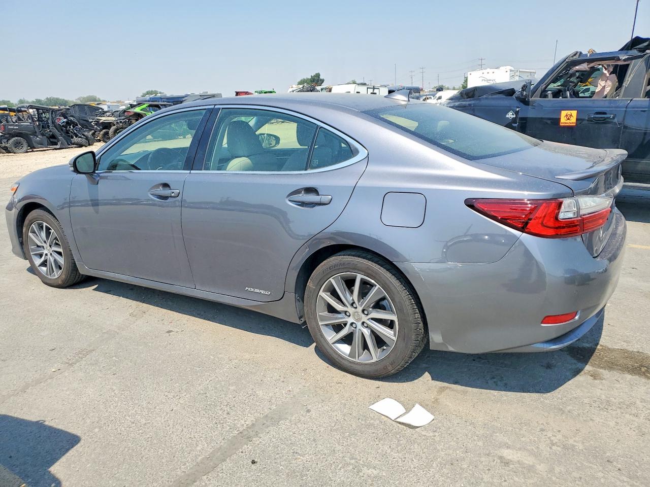 2016 LEXUS ES 300H — снимка 2