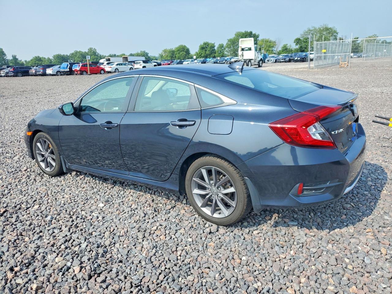 2019 HONDA CIVIC EX — снимка 2