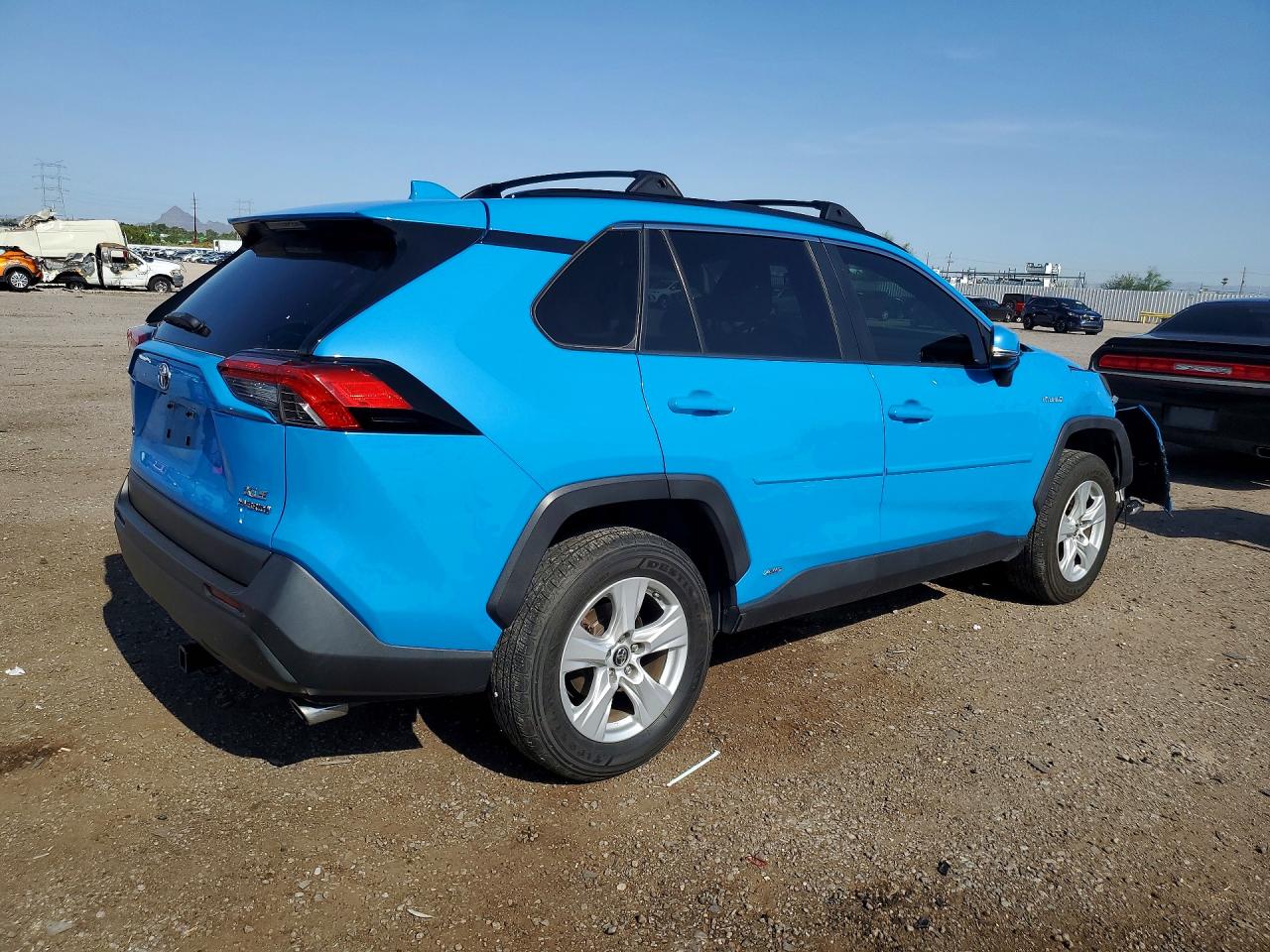 2019 TOYOTA RAV4 HYBRID XLE — снимка 3