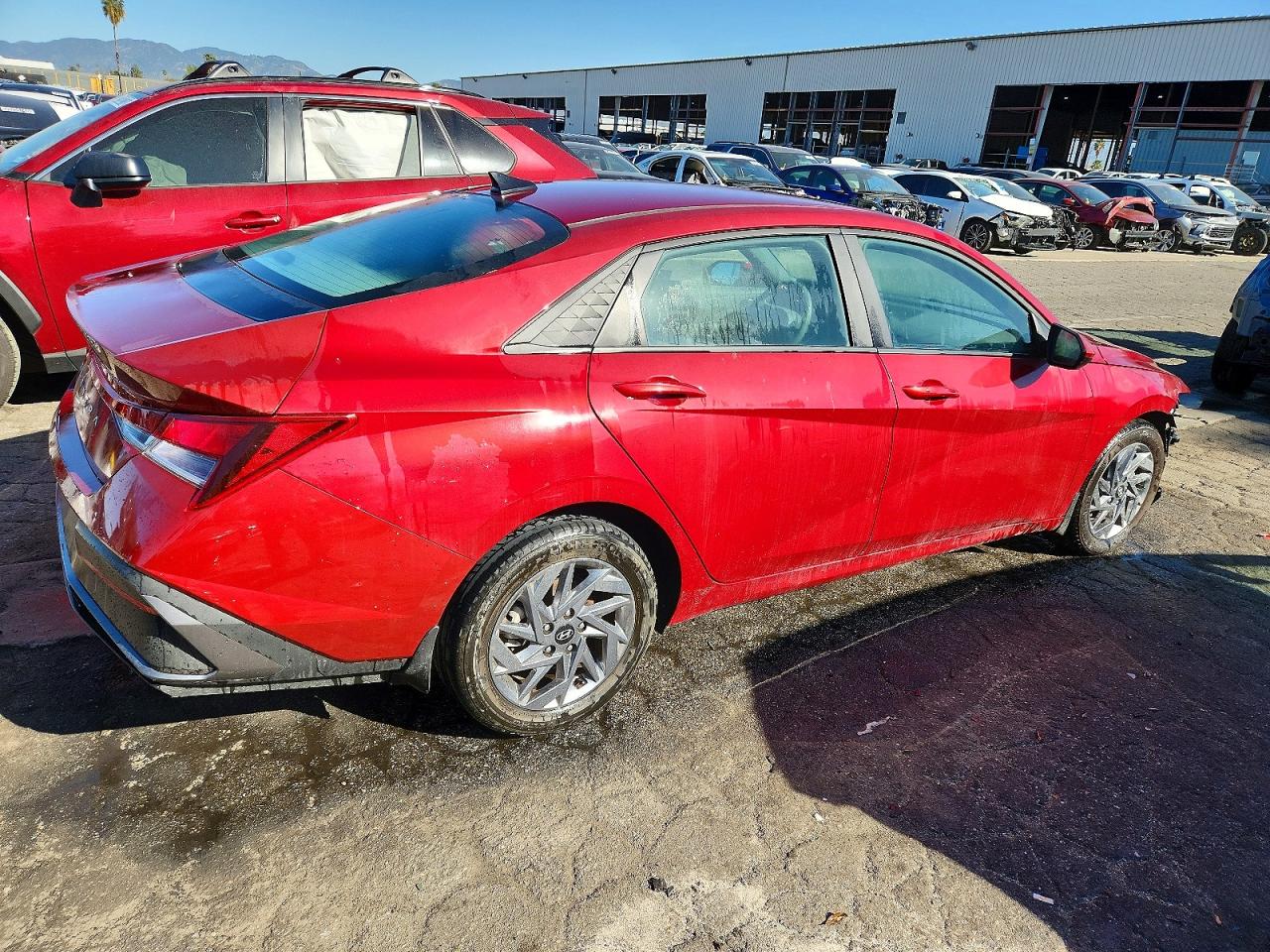 2024 HYUNDAI ELANTRA SEL — снимка 3
