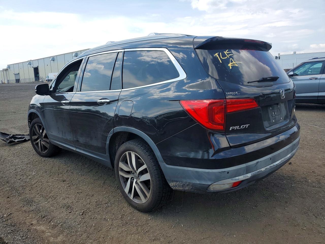 2017 HONDA PILOT TOURING — снимка 2