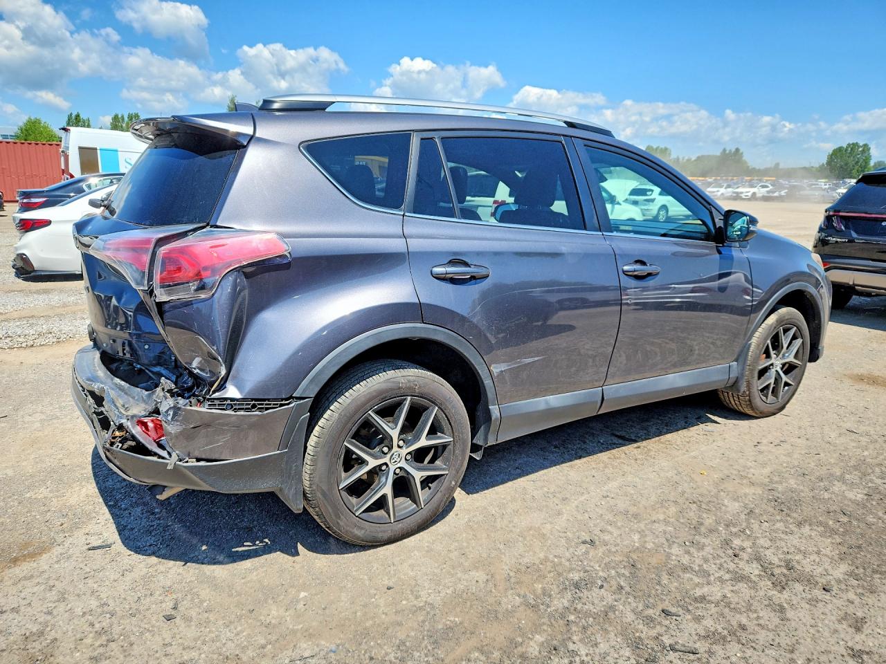 2017 TOYOTA RAV4 SE — снимка 3