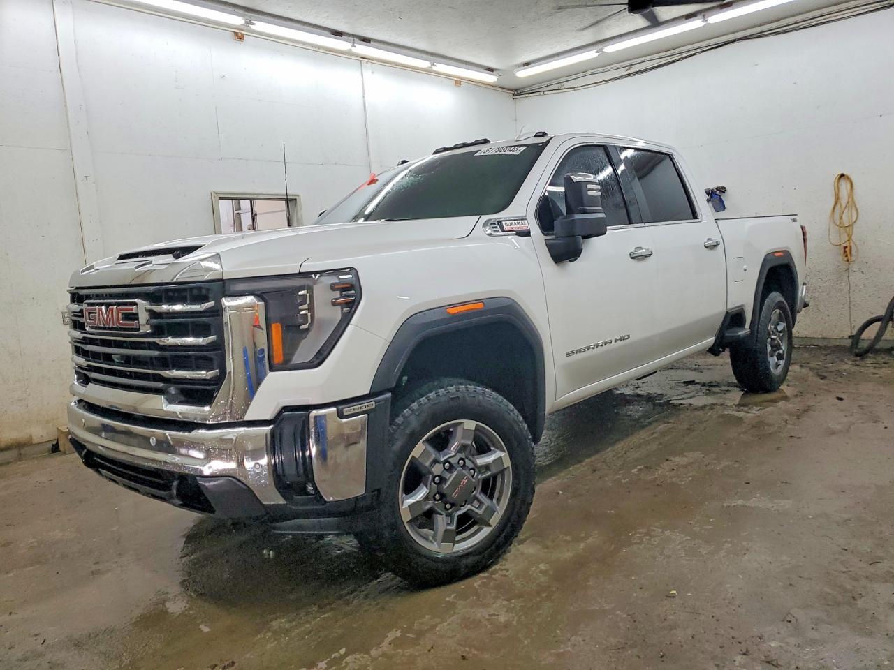 2025 GMC SIERRA K2500 SLT