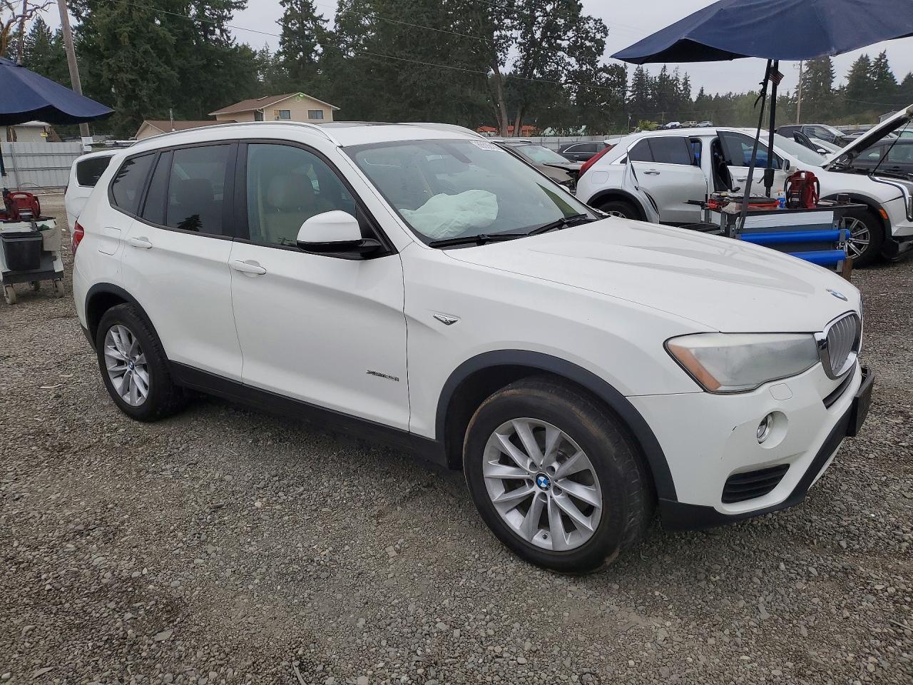 2015 BMW X3 XDRIVE28I — снимка 4