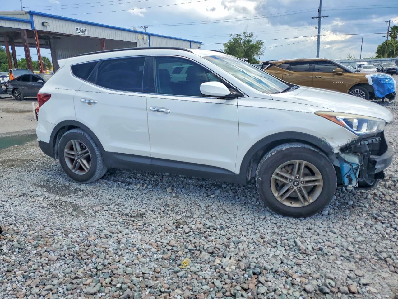 2017 HYUNDAI SANTA FE SPORT 2.4L — снимка 4