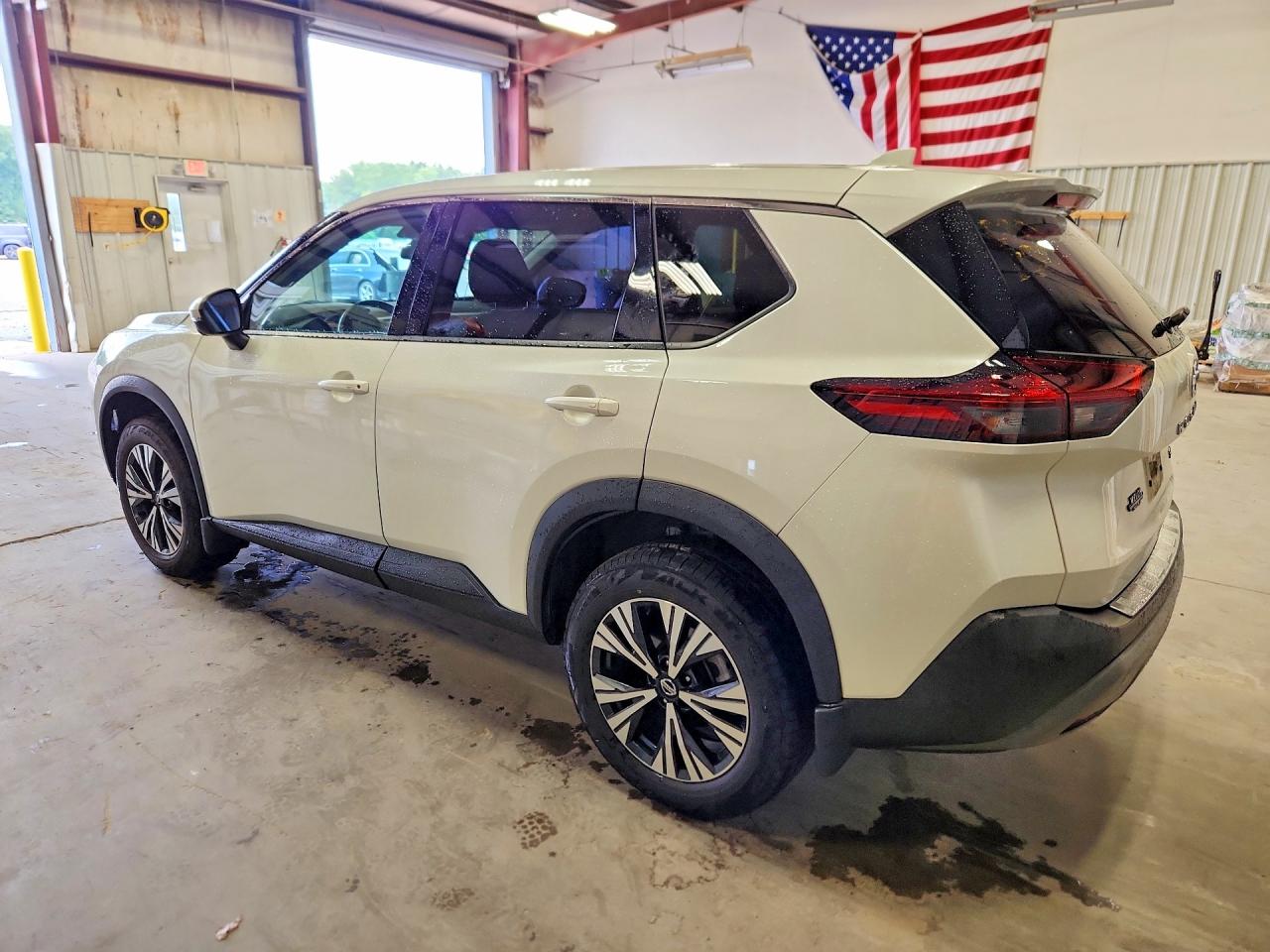 2021 NISSAN ROGUE — снимка 2