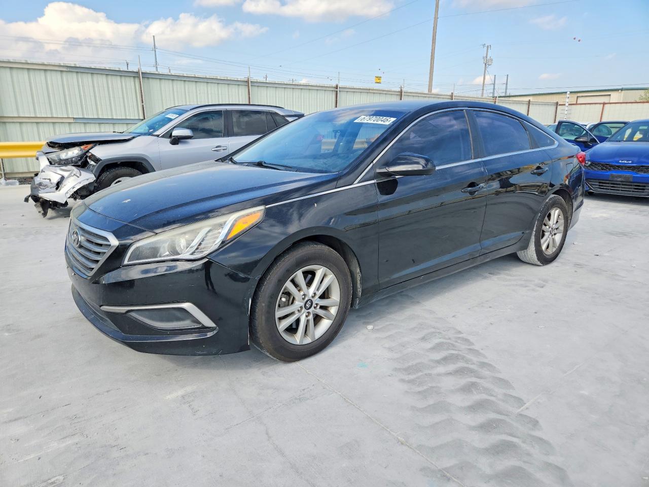 2017 HYUNDAI SONATA SE