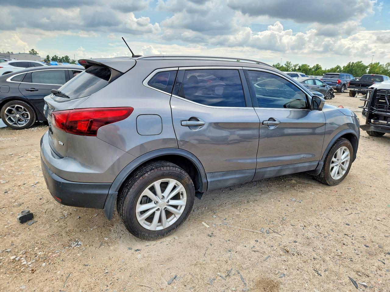 2017 NISSAN ROGUE SPORT SV — снимка 3