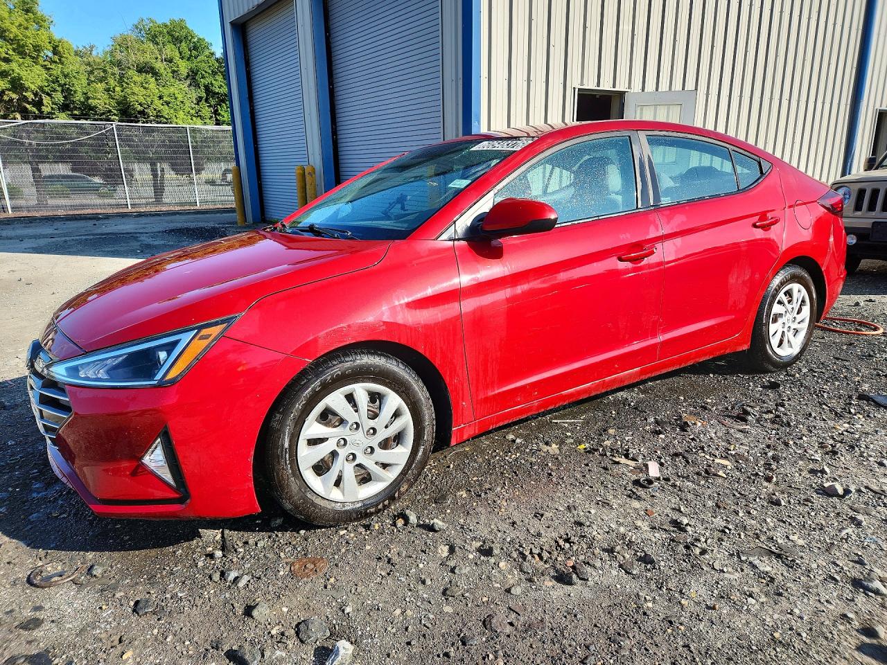 2019 HYUNDAI ELANTRA SE