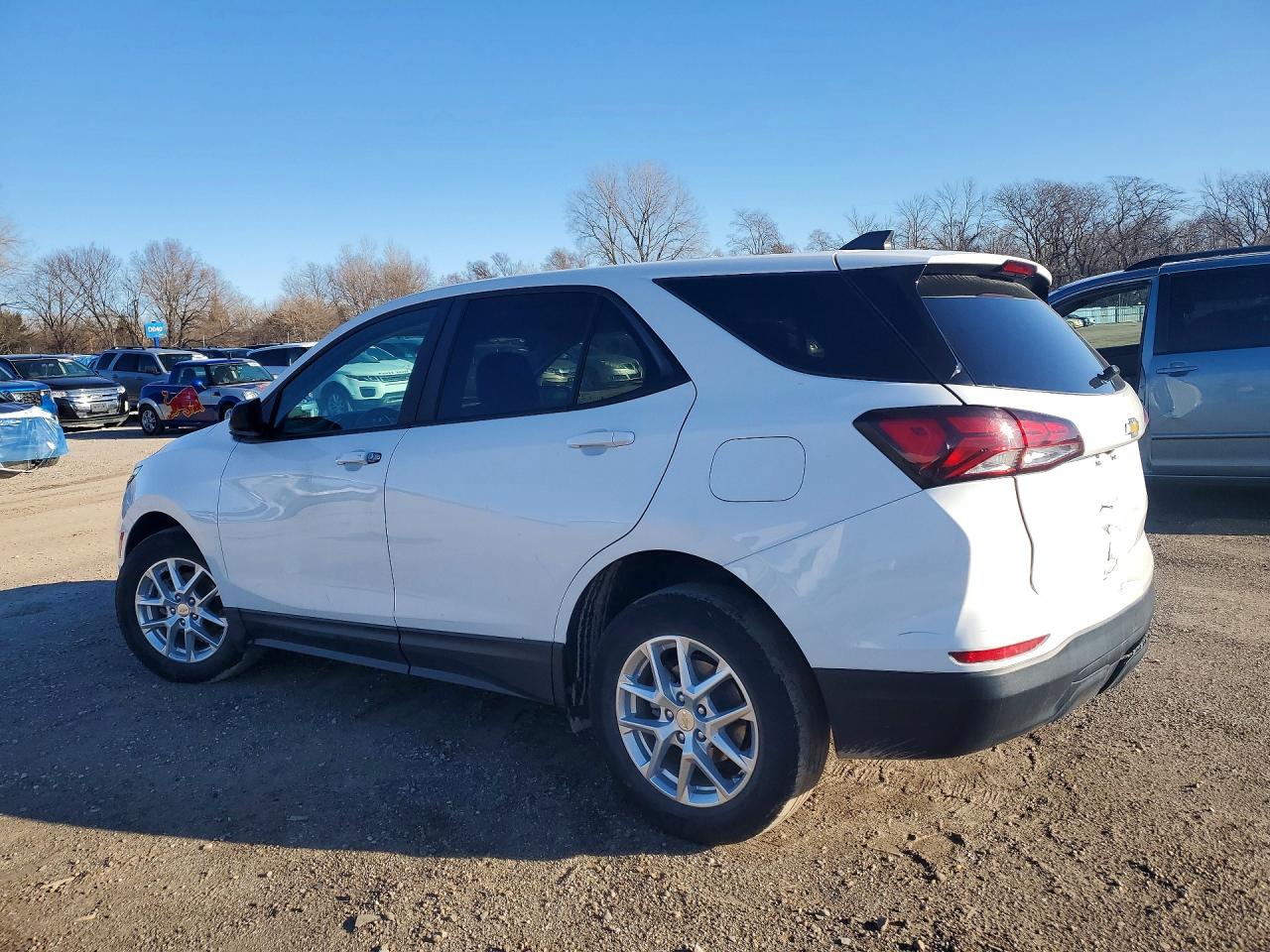 2022 CHEVROLET EQUINOX LS — снимка 2