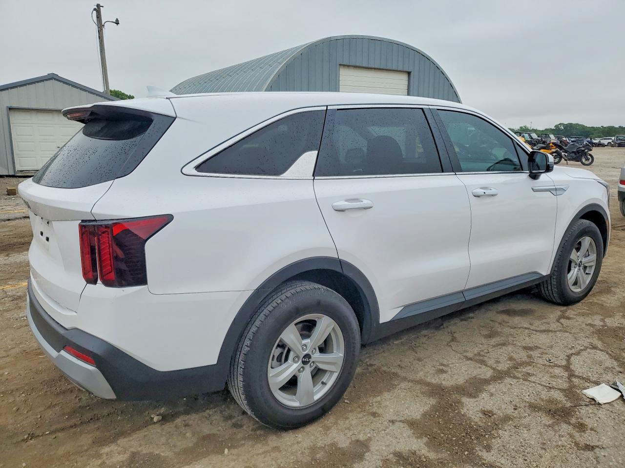 2024 KIA SORENTO LX — снимка 3