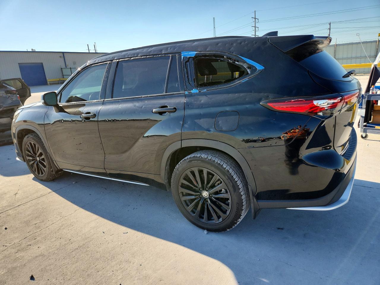 2023 TOYOTA HIGHLANDER XSE — снимка 2
