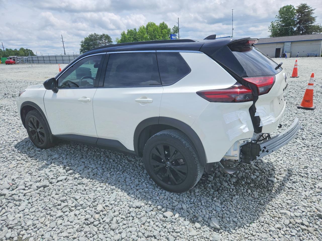 2023 NISSAN ROGUE SV — снимка 2