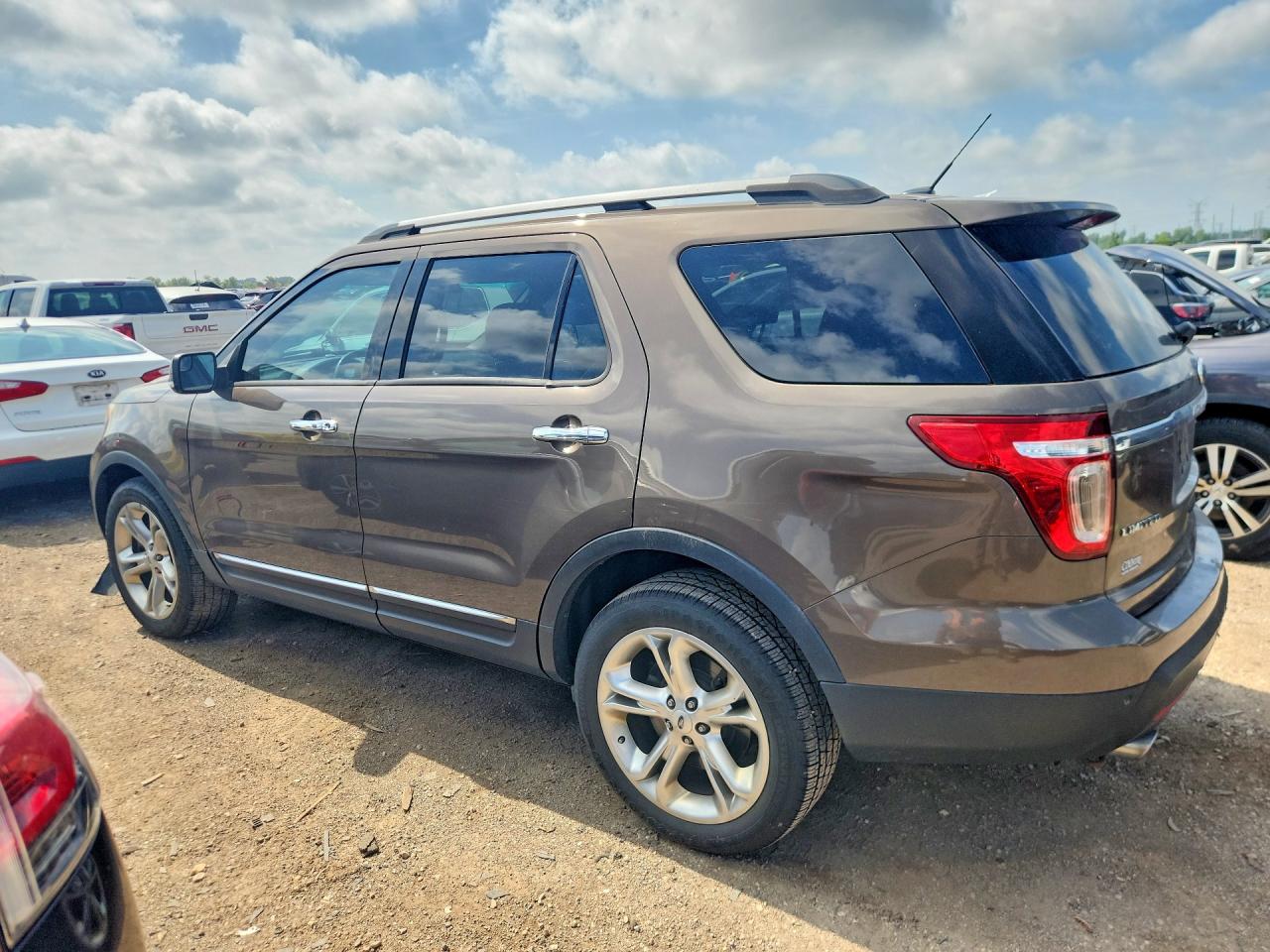 2015 FORD EXPLORER LIMITED — снимка 2