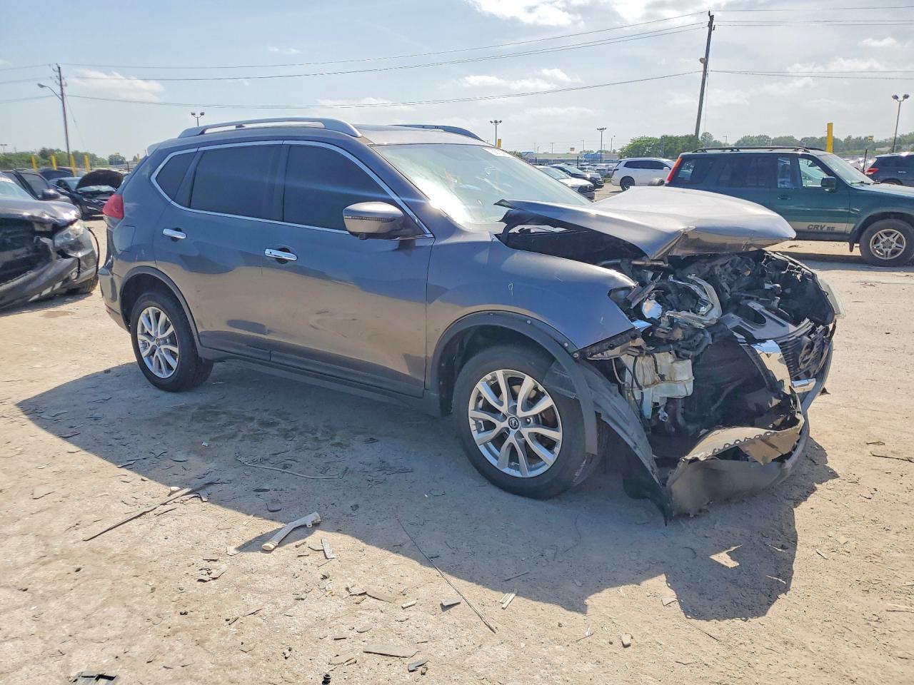 2017 NISSAN ROGUE SV — снимка 4