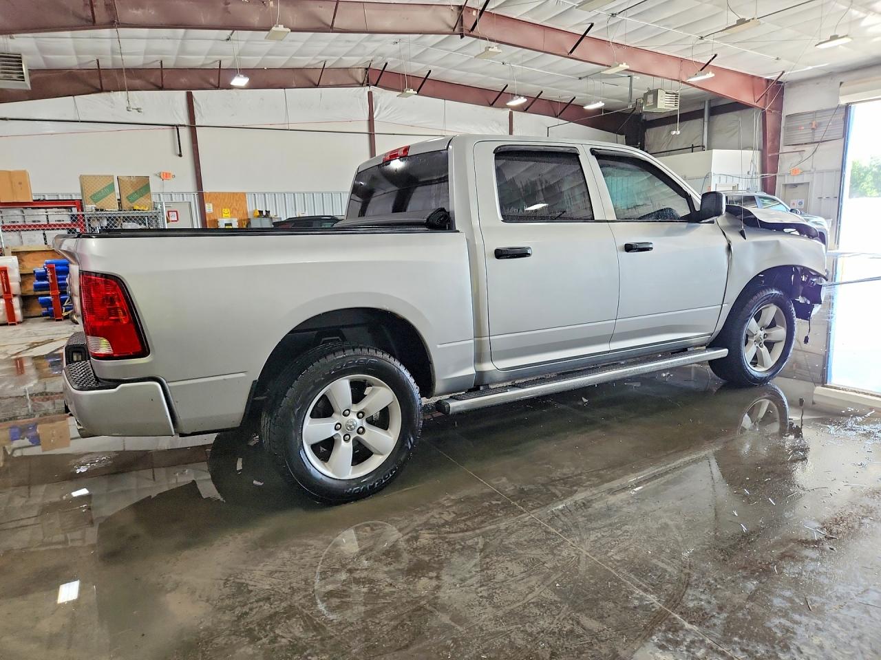 2015 RAM 1500 ST — снимка 3