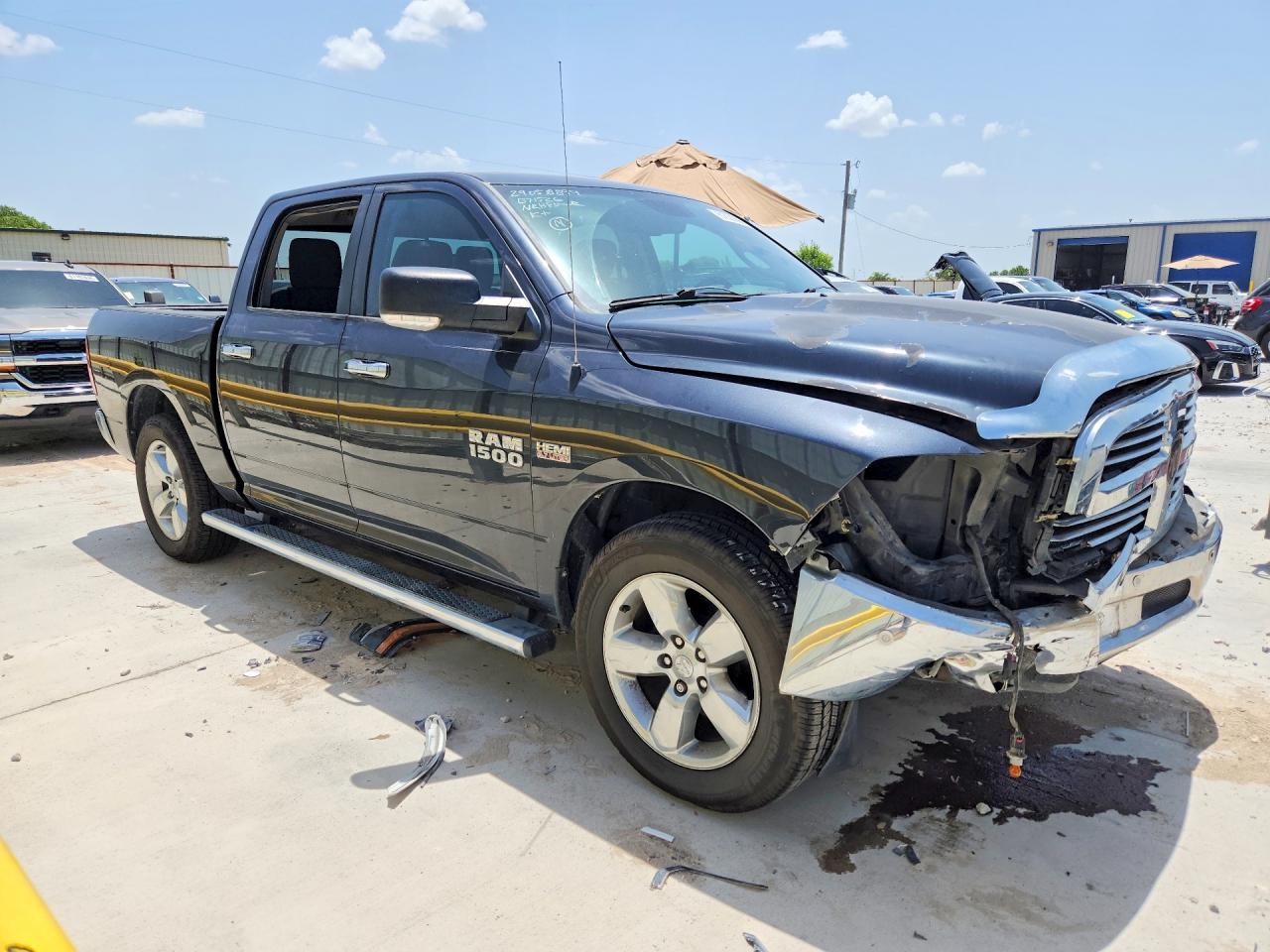 2015 RAM 1500 SLT — снимка 4