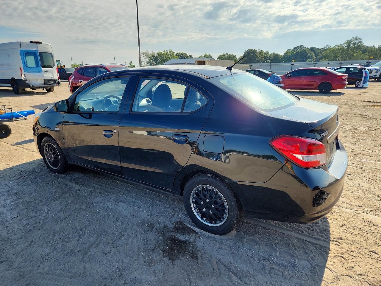 2018 MITSUBISHI MIRAGE G4 ES — снимка 2