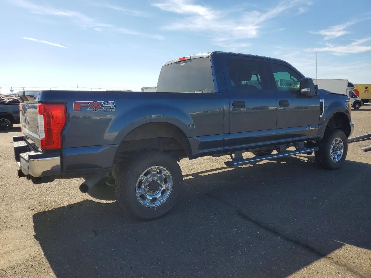 2017 FORD F-350 SUPER DUTY — снимка 3