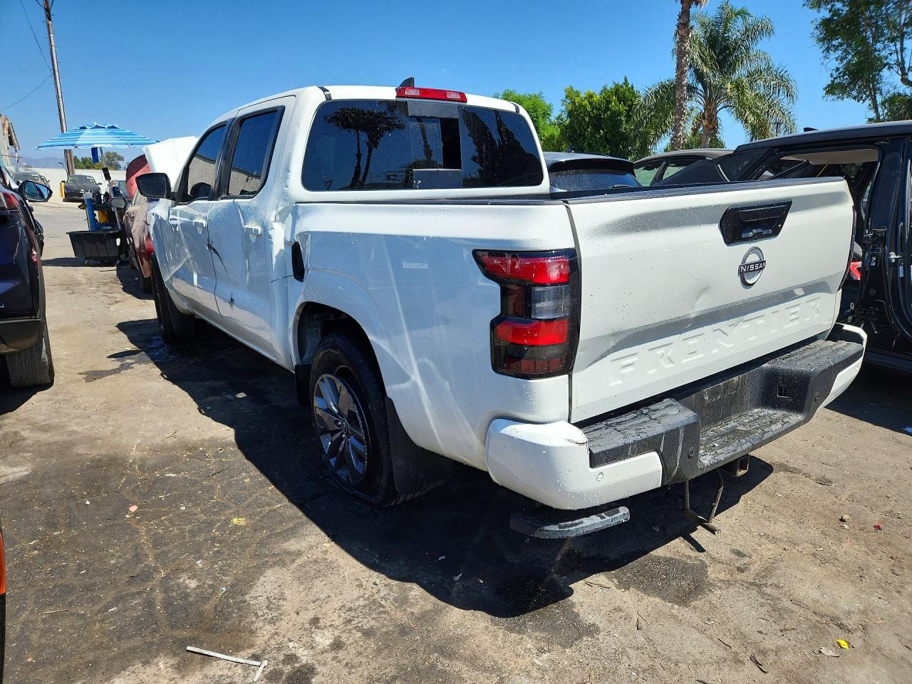 2025 NISSAN FRONTIER SV — снимка 2