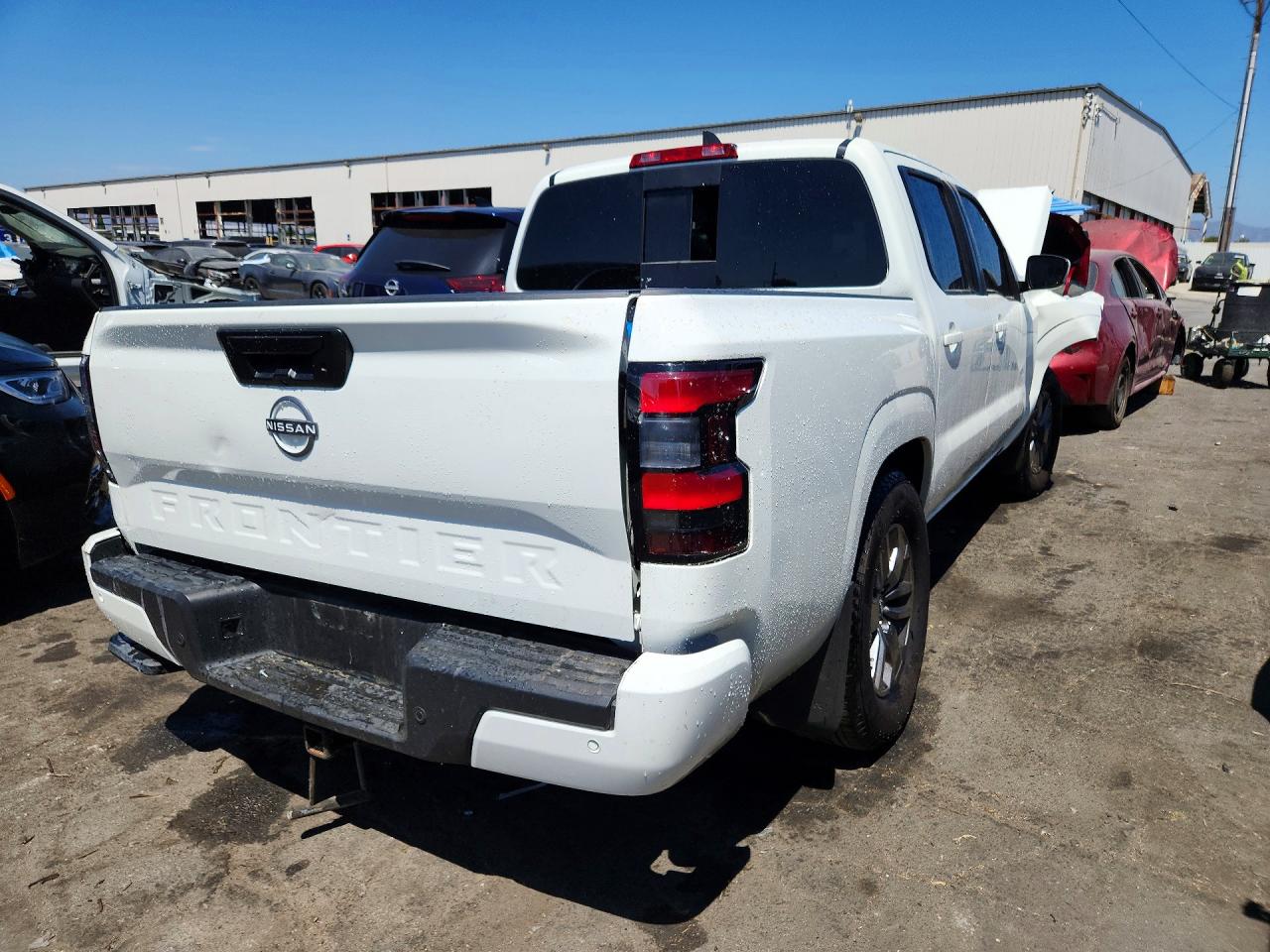 2025 NISSAN FRONTIER SV — снимка 3