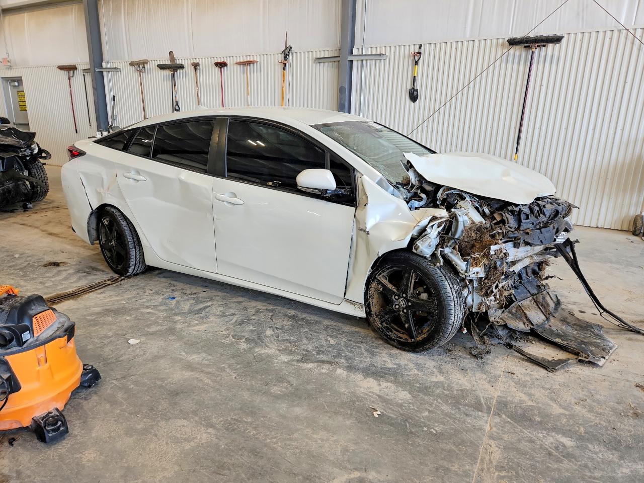 2016 TOYOTA PRIUS FOUR TOURING — снимка 4
