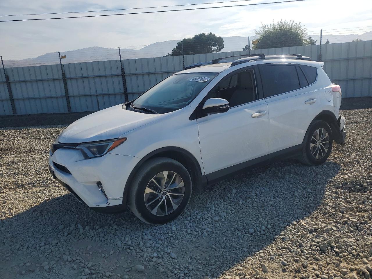 2017 TOYOTA RAV4 HYBRID XLE