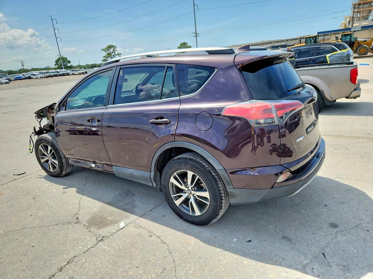 2017 TOYOTA RAV4 XLE — снимка 2