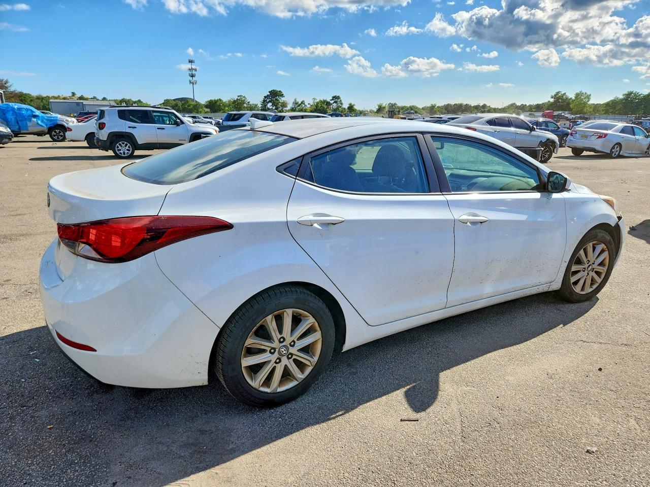 2016 HYUNDAI ELANTRA SE — снимка 3