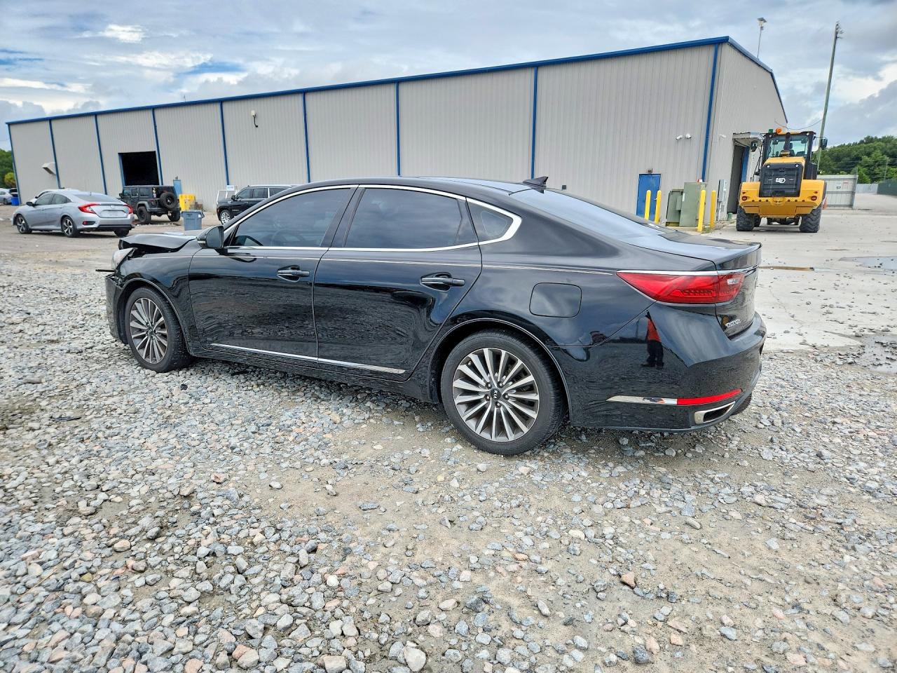 2017 KIA CADENZA PREMIUM — снимка 2