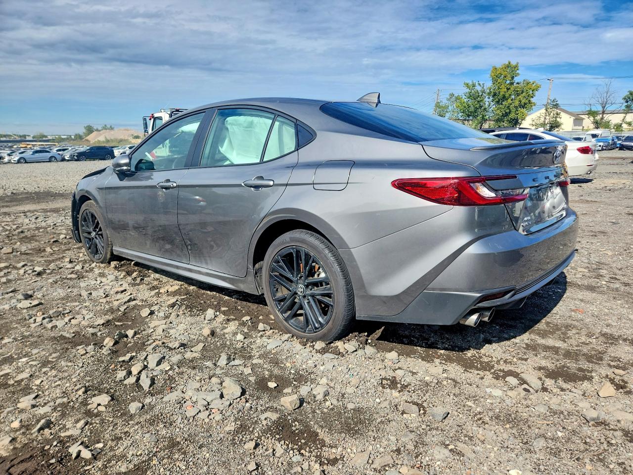 2026 TOYOTA CAMRY SE — photo 2