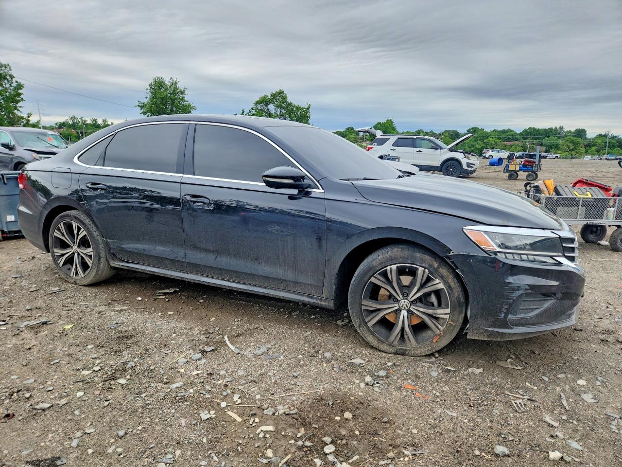 2021 VOLKSWAGEN PASSAT SE — снимка 4