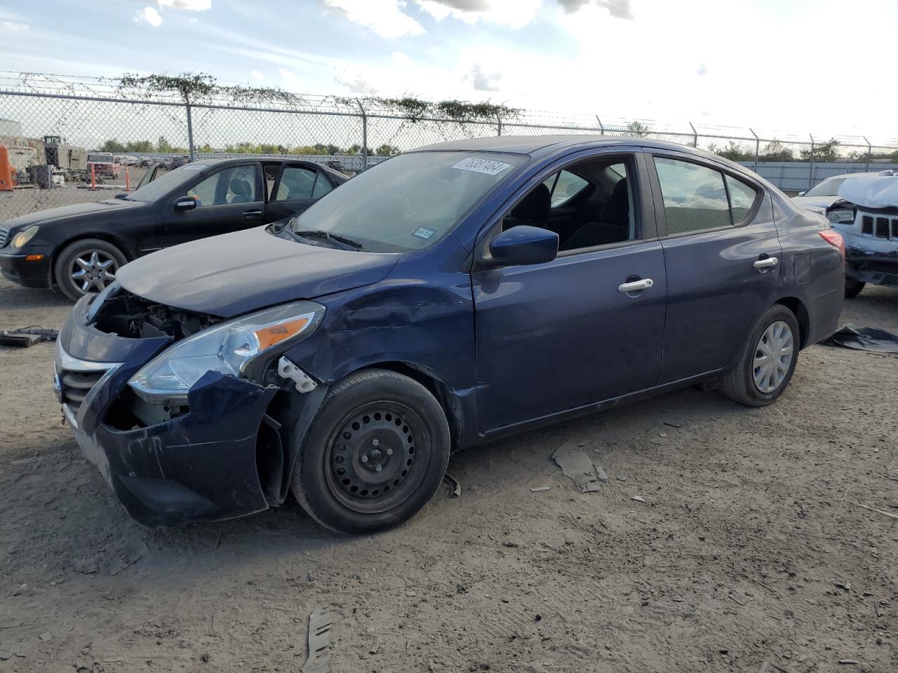 2019 NISSAN VERSA