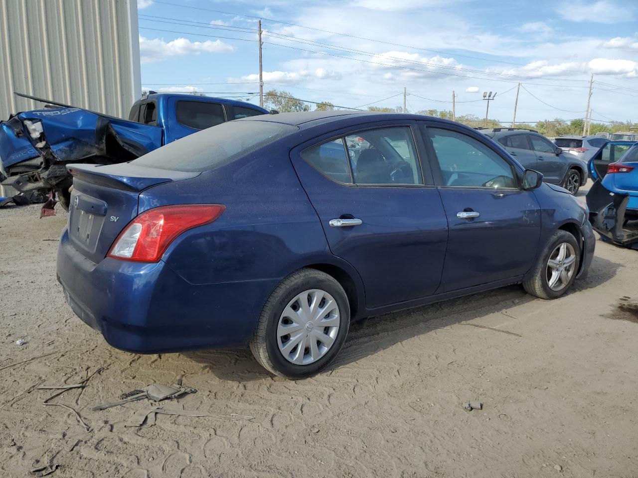 2019 NISSAN VERSA — снимка 3