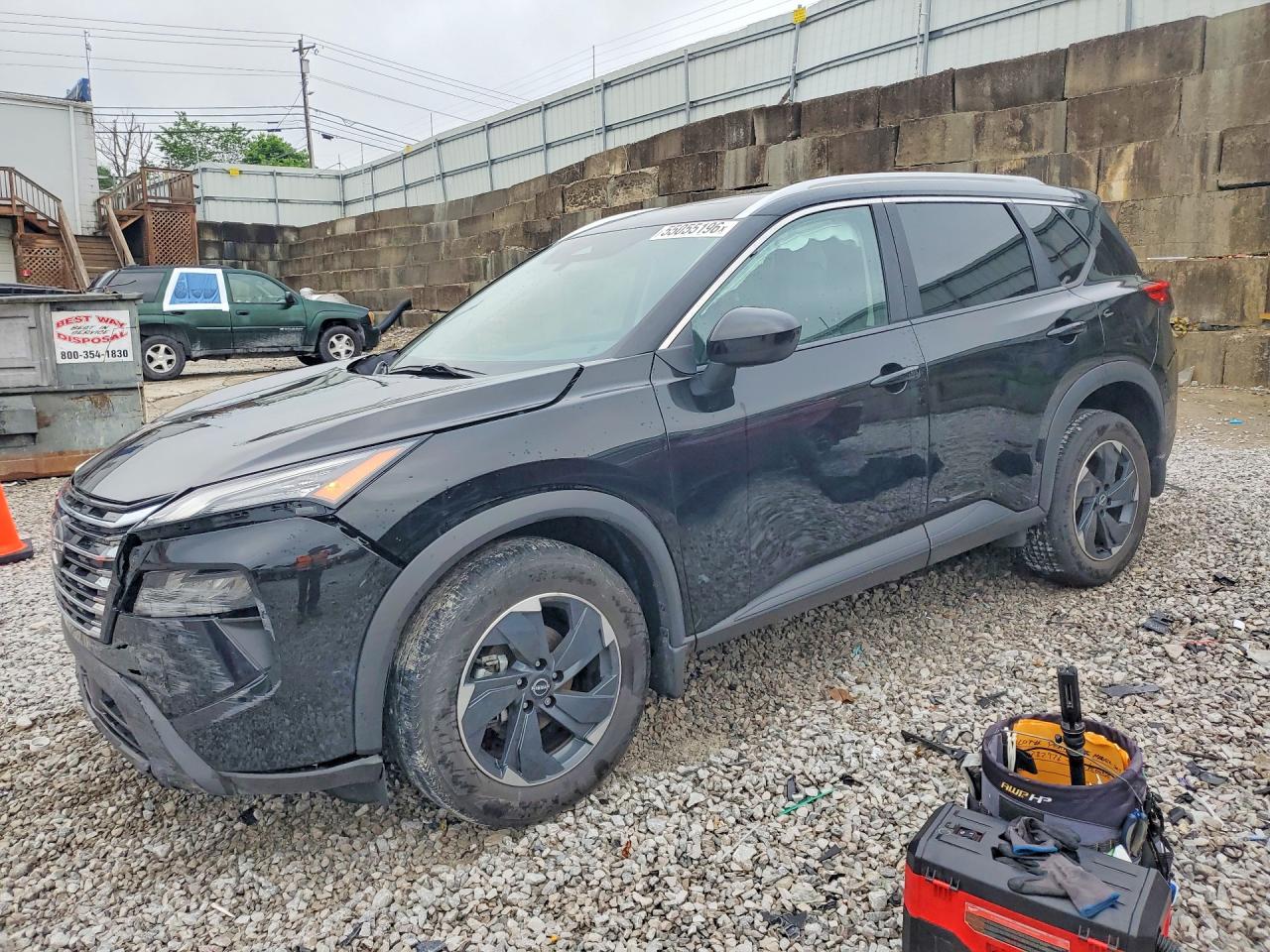 2024 NISSAN ROGUE SV
