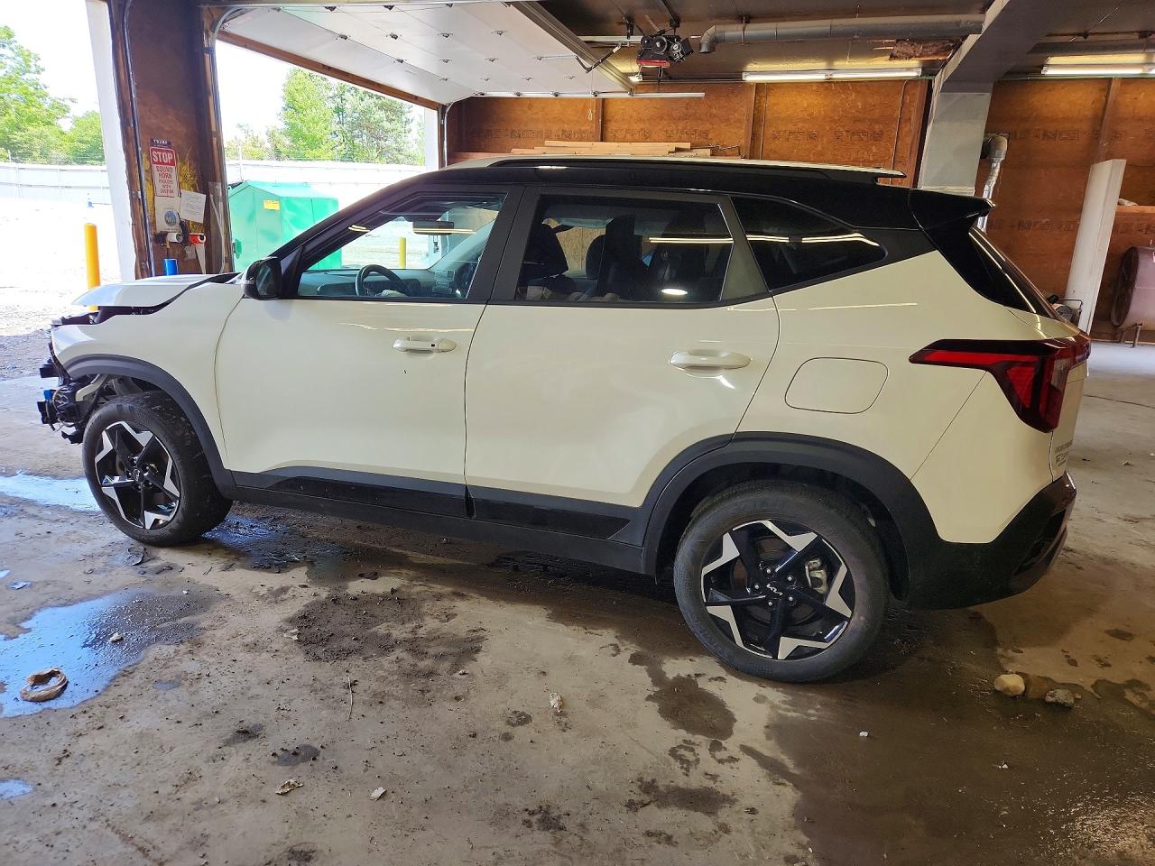 2025 KIA SELTOS S — снимка 2